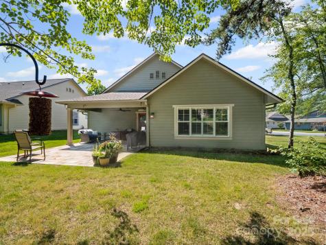 10 Gray Wolf Lane Hendersonville NC 28792