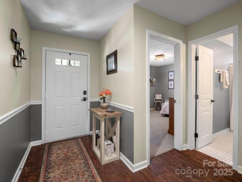 10 Gray Wolf Lane Hendersonville NC 28792