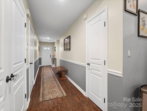 10 Gray Wolf Lane Hendersonville NC 28792