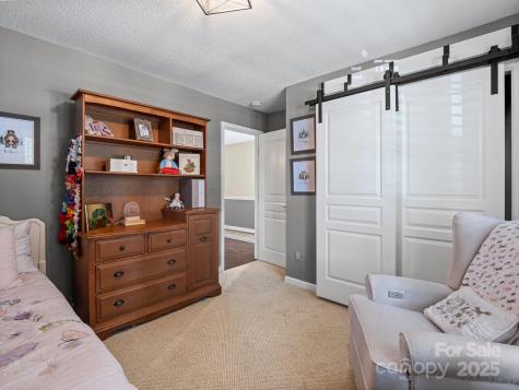 10 Gray Wolf Lane Hendersonville NC 28792