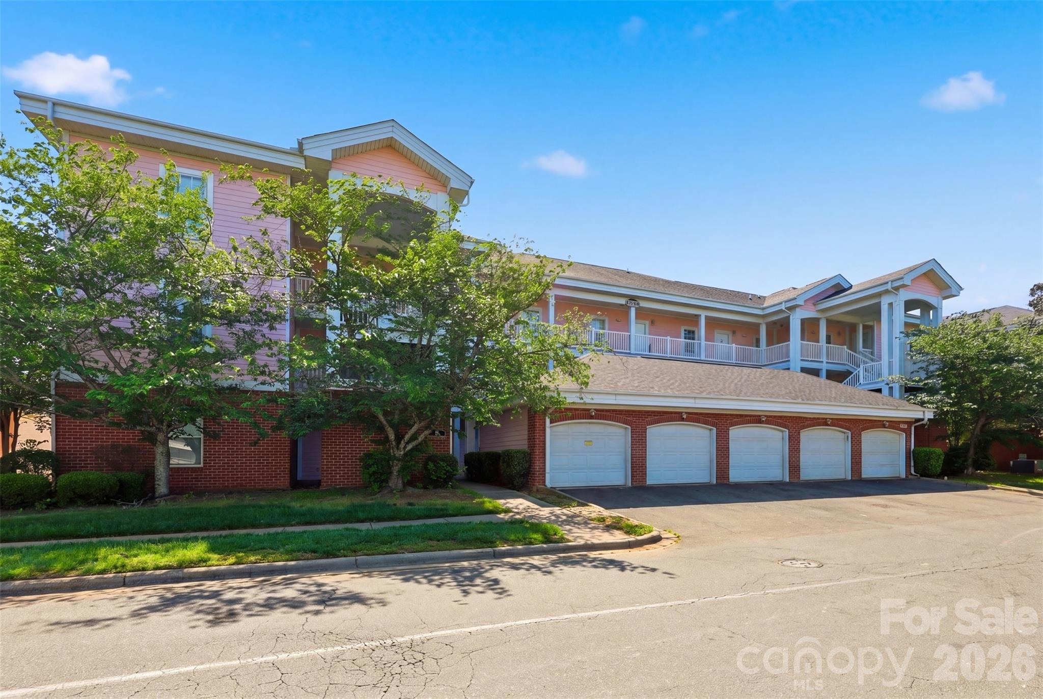 9054 Meadow Vista Road Charlotte NC 28213