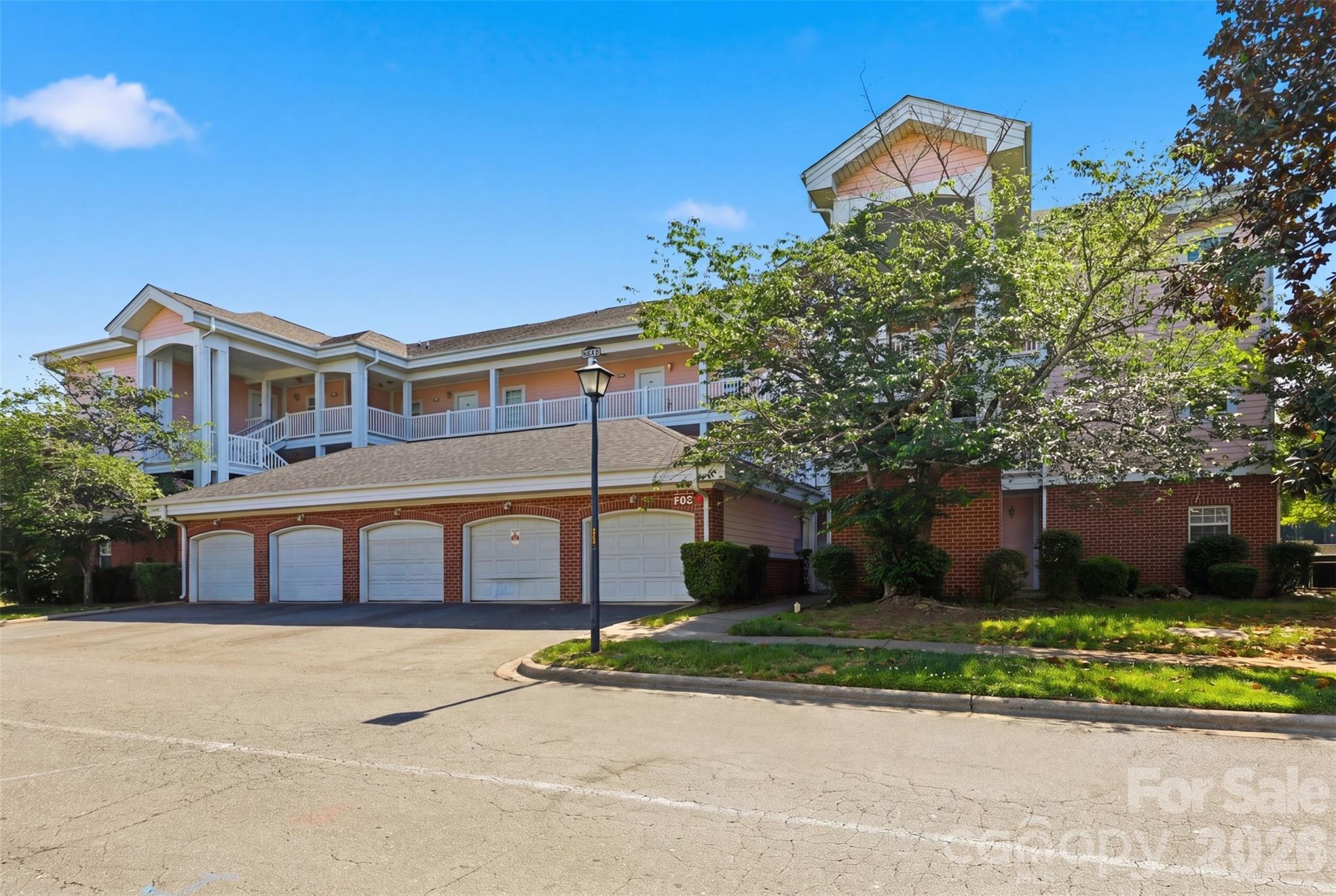 9054 Meadow Vista Road Charlotte NC 28213