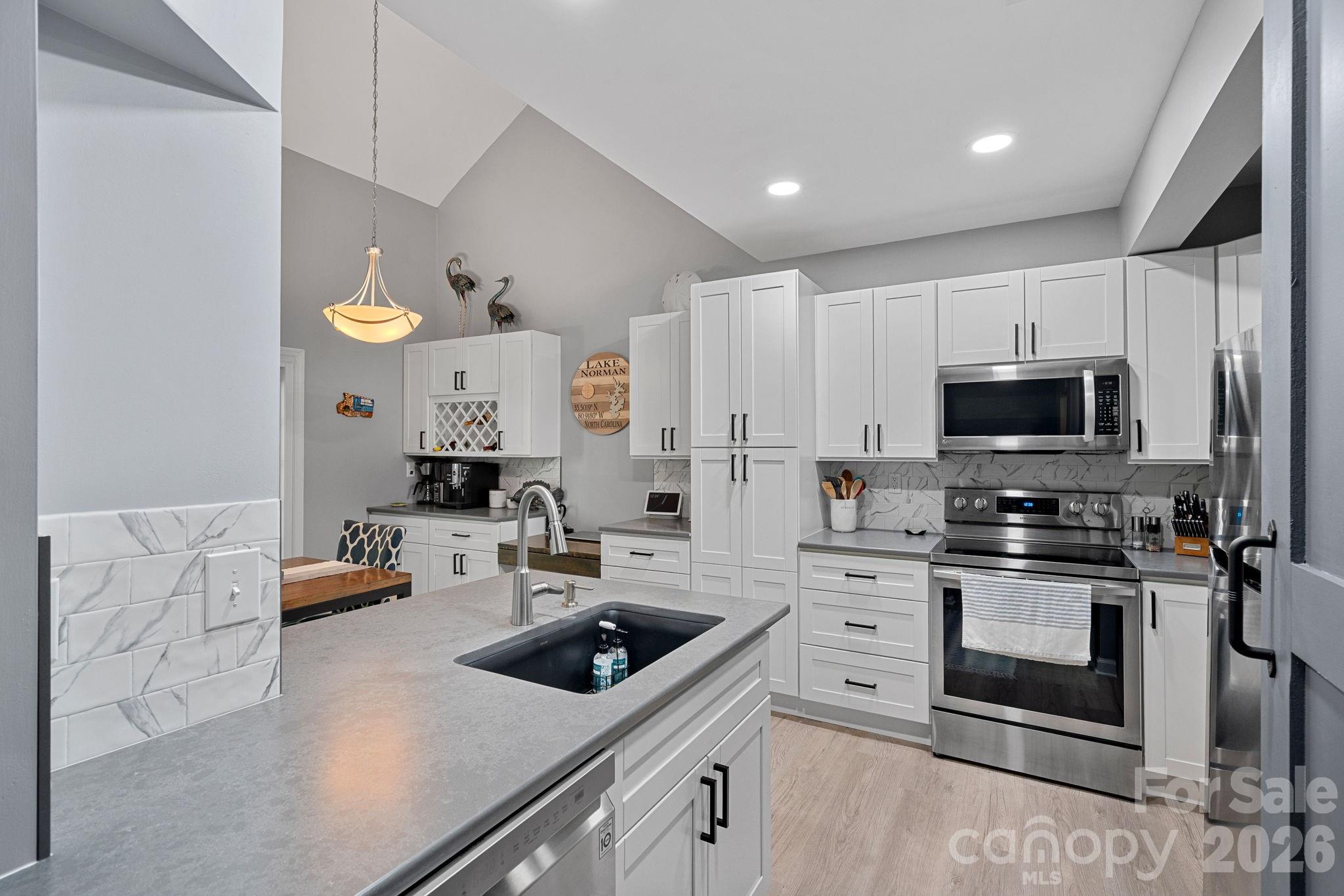 19905 Henderson Road Cornelius NC 28031