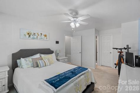 19905 Henderson Road Cornelius NC 28031