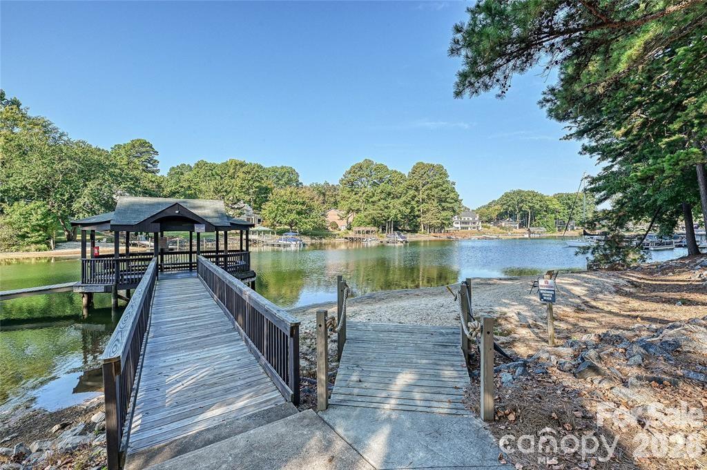 19905 Henderson Road Cornelius NC 28031