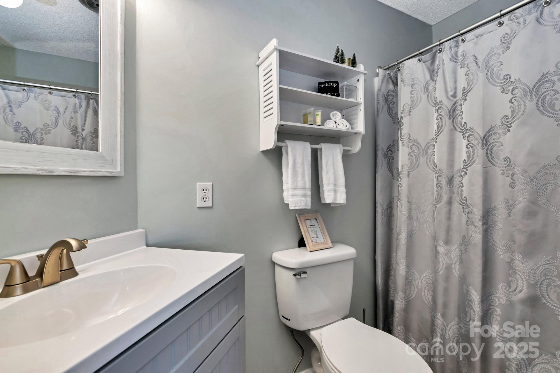 301 Pinnacle Inn Road Beech Mountain NC 28604
