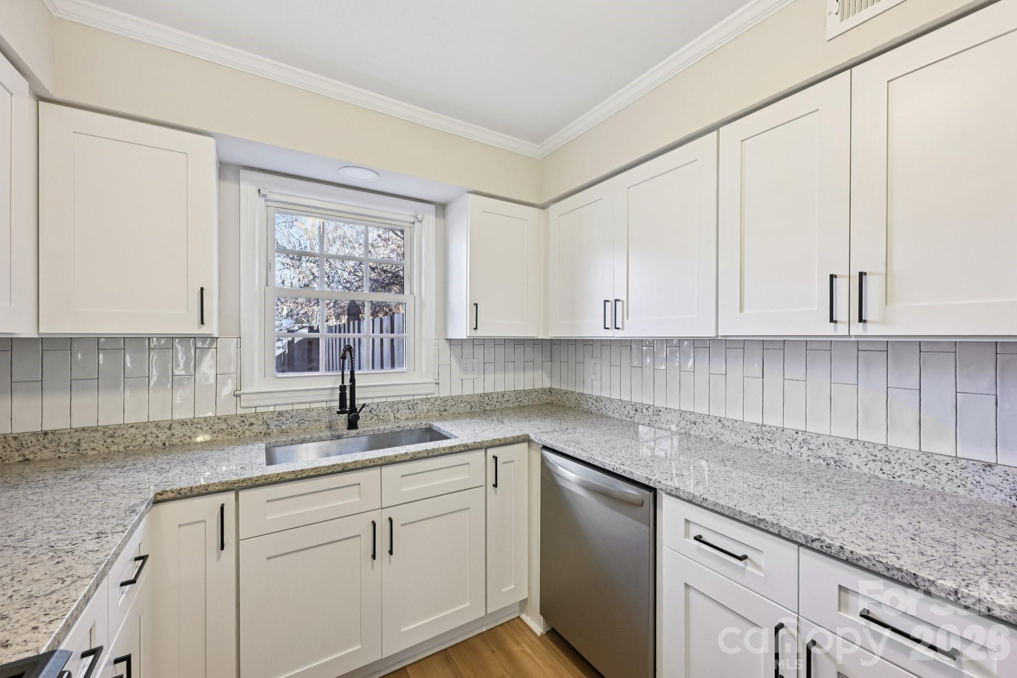 2231 Rexford Road Charlotte NC 28211
