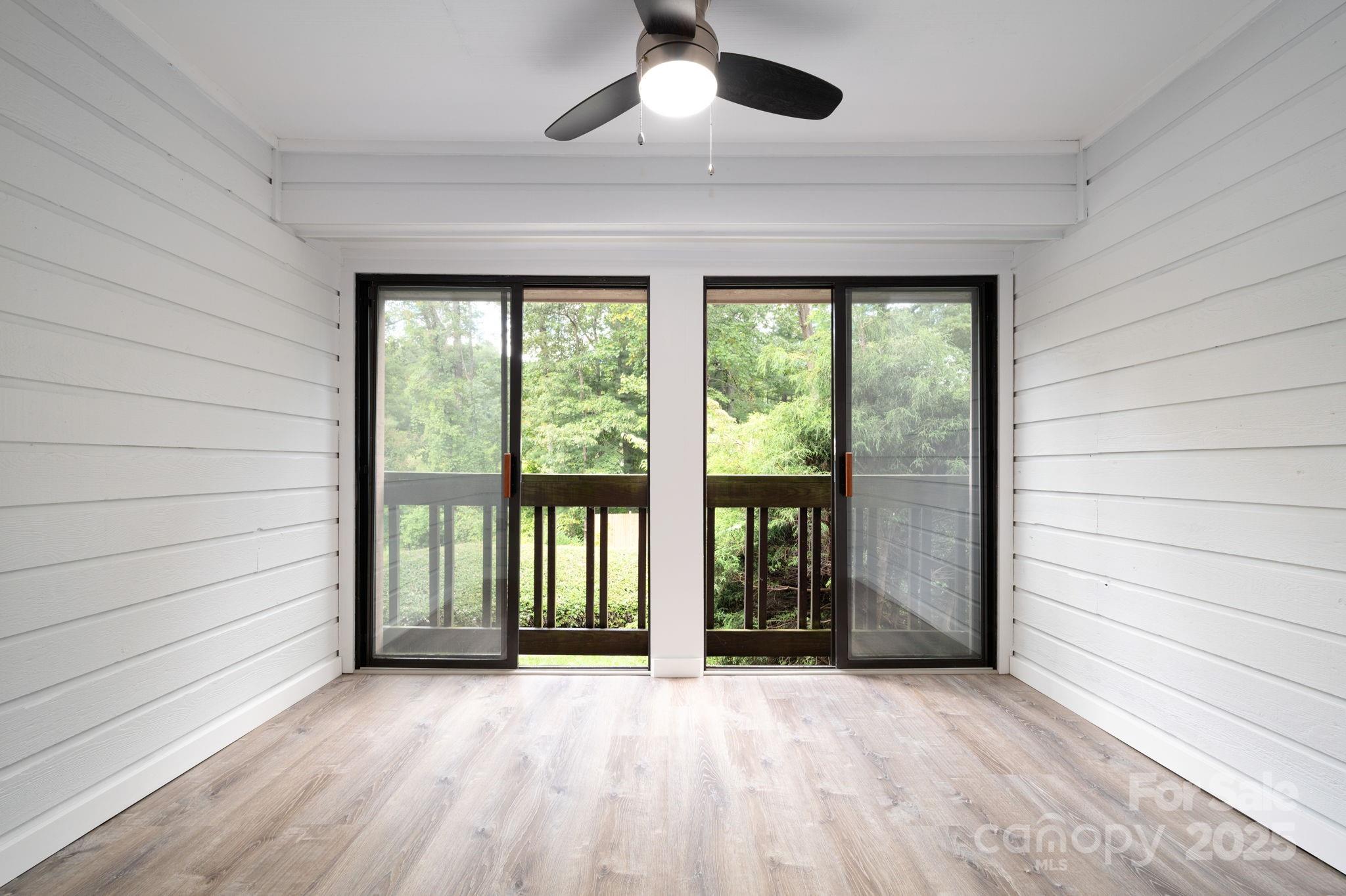 33 Lake Drive Hendersonville NC 28739