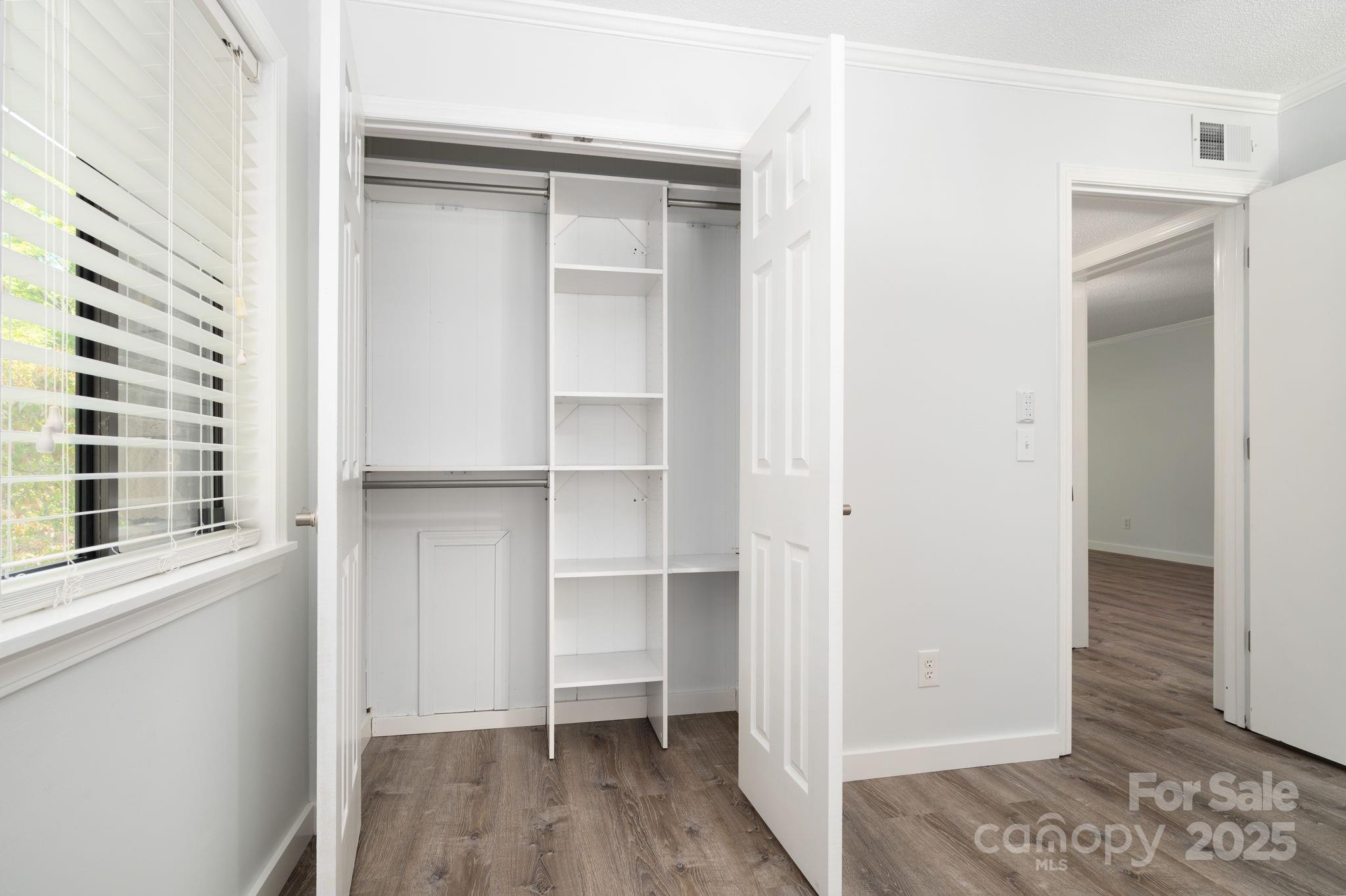 33 Lake Drive Hendersonville NC 28739