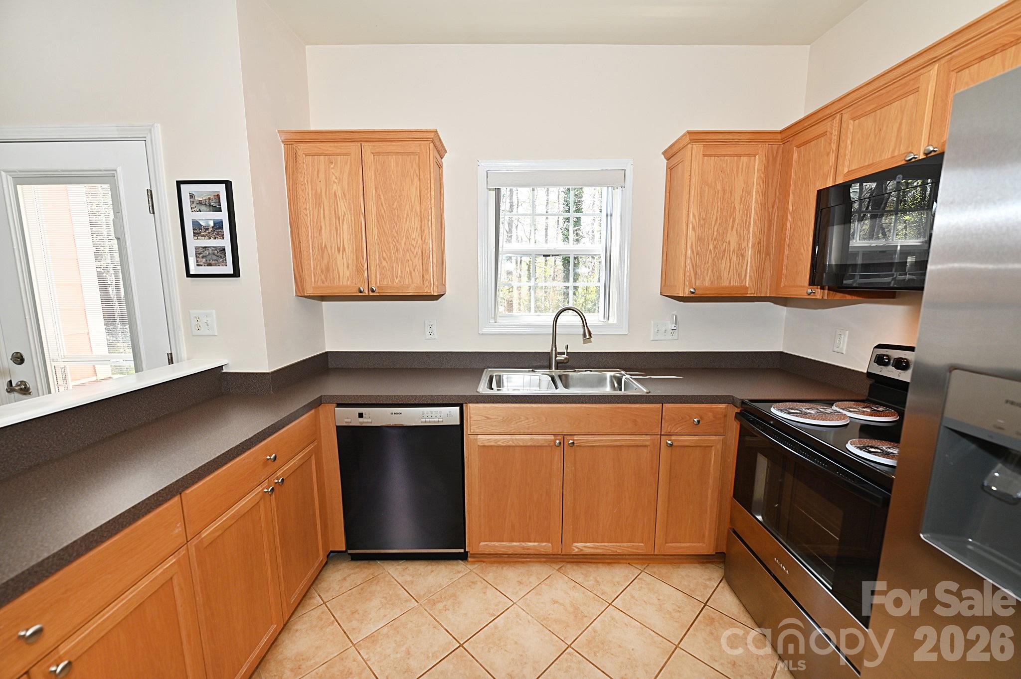 1360 21st Avenue NE Hickory NC 28601