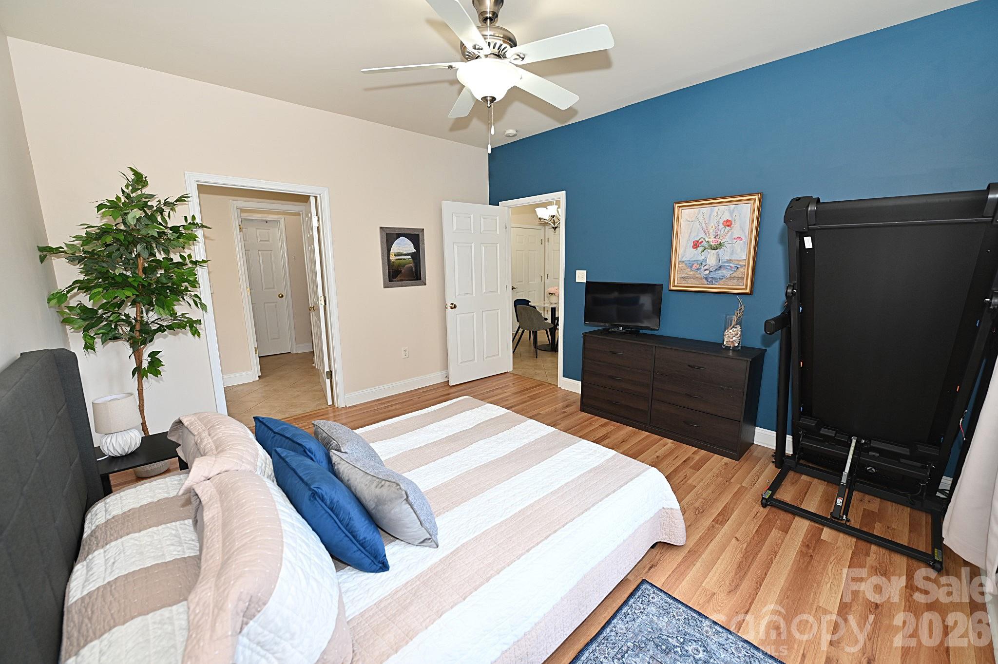 1360 21st Avenue NE Hickory NC 28601