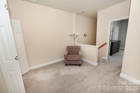1360 21st Avenue NE Hickory NC 28601