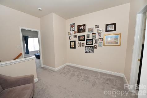 1360 21st Avenue NE Hickory NC 28601