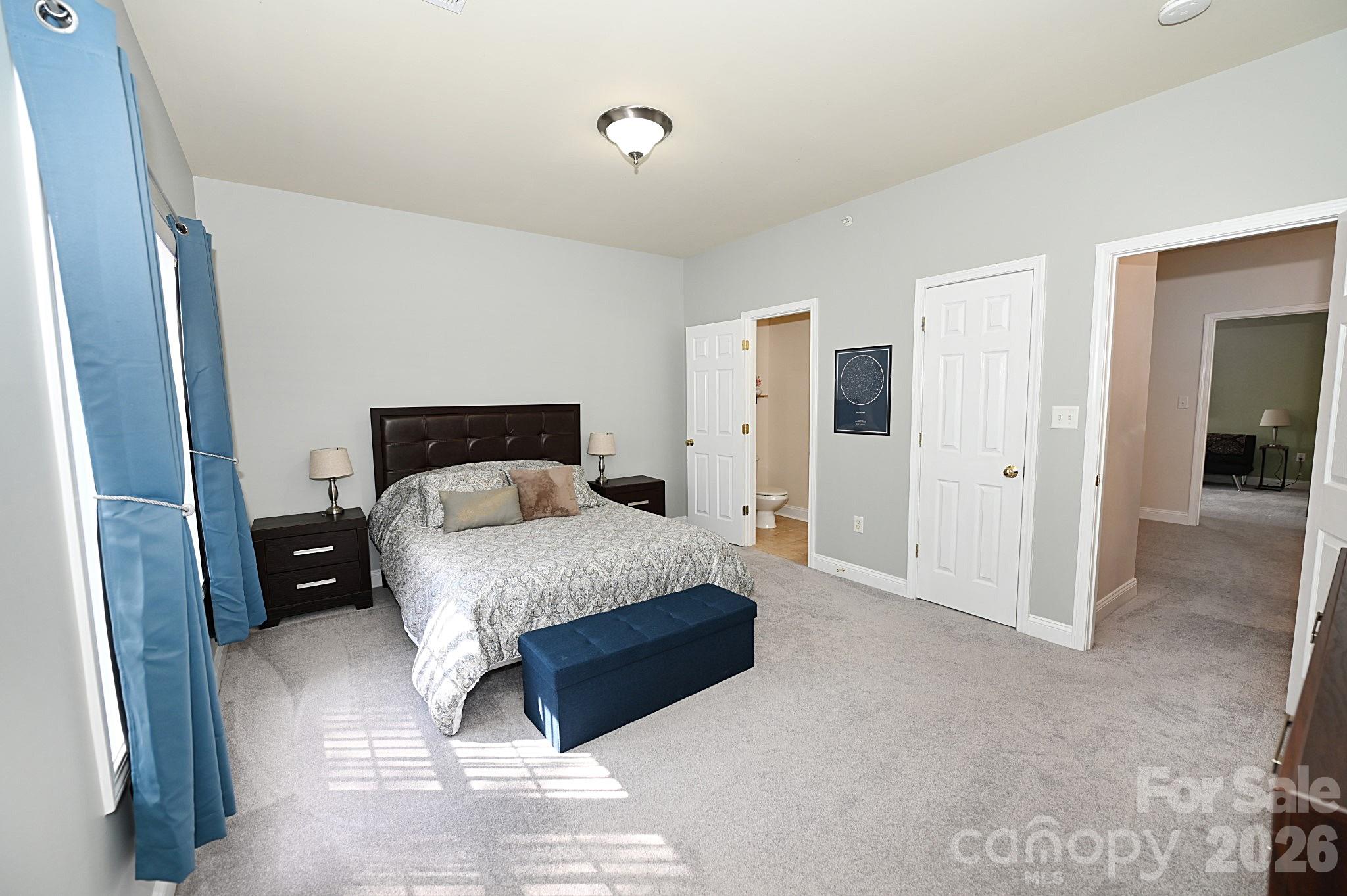 1360 21st Avenue NE Hickory NC 28601