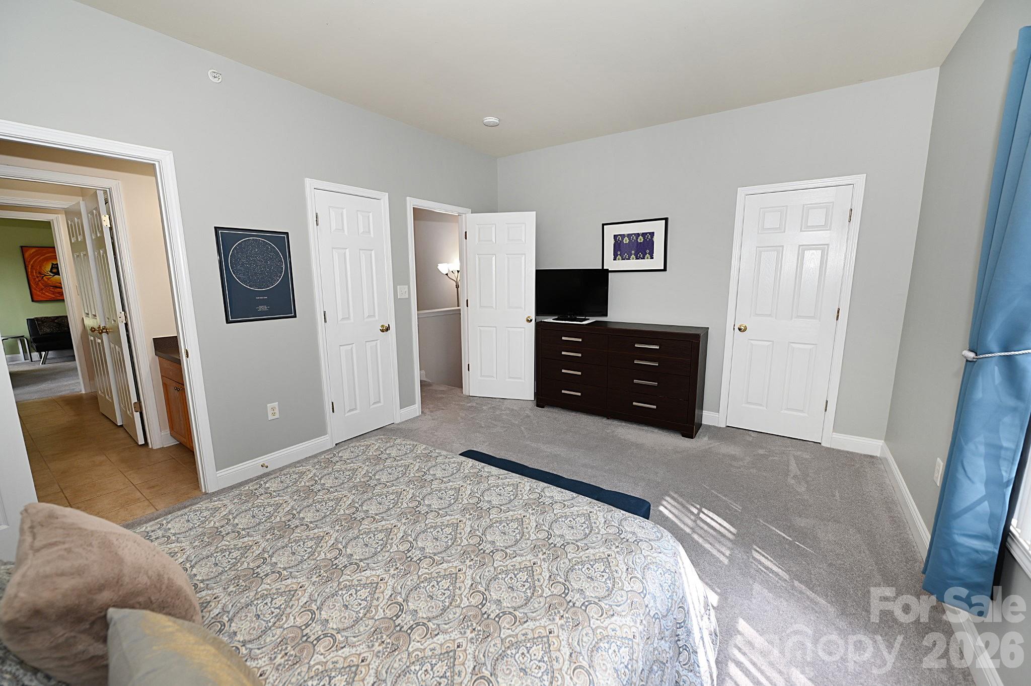 1360 21st Avenue NE Hickory NC 28601