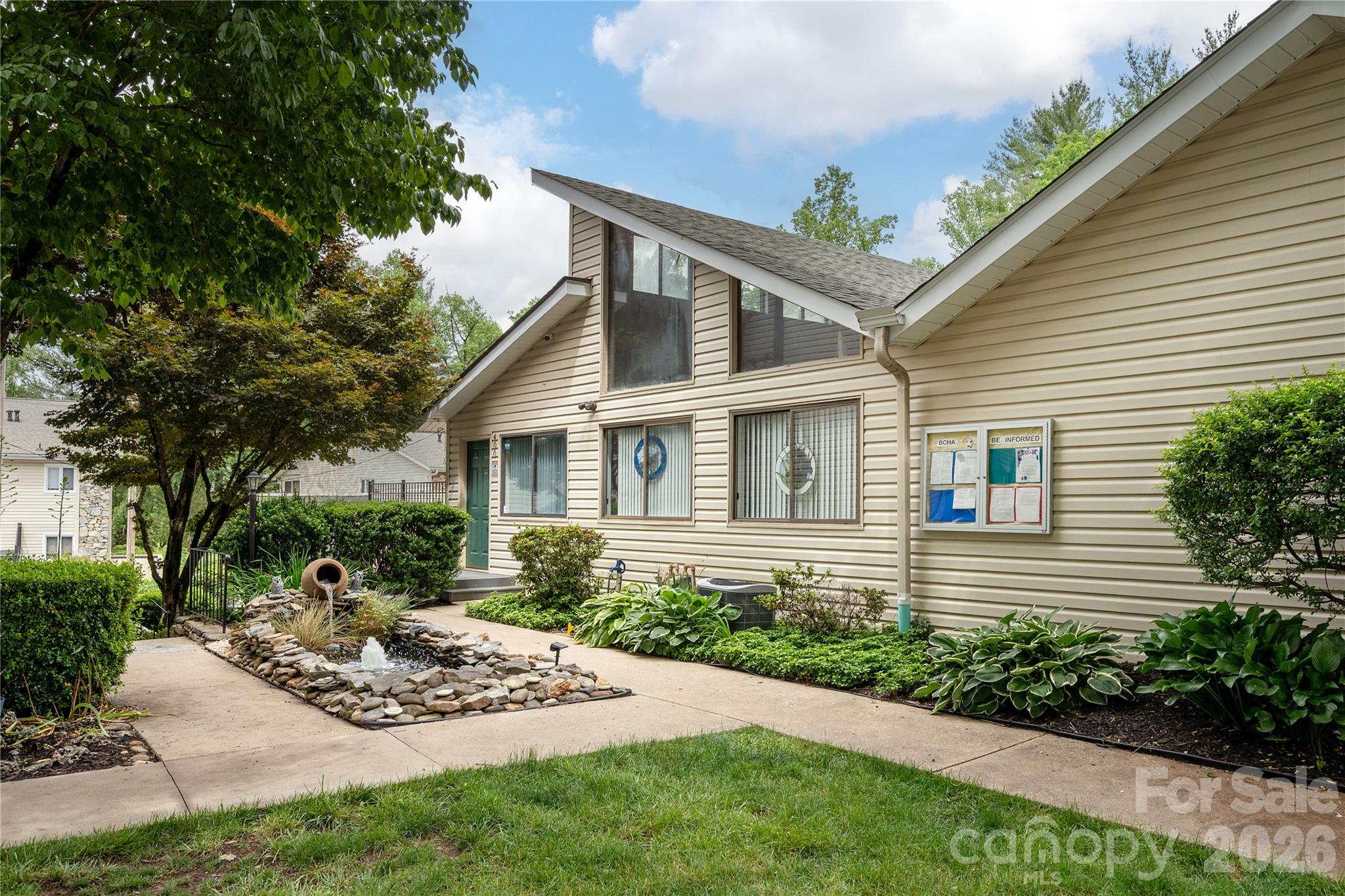580 Britton Creek Drive Hendersonville NC 28791