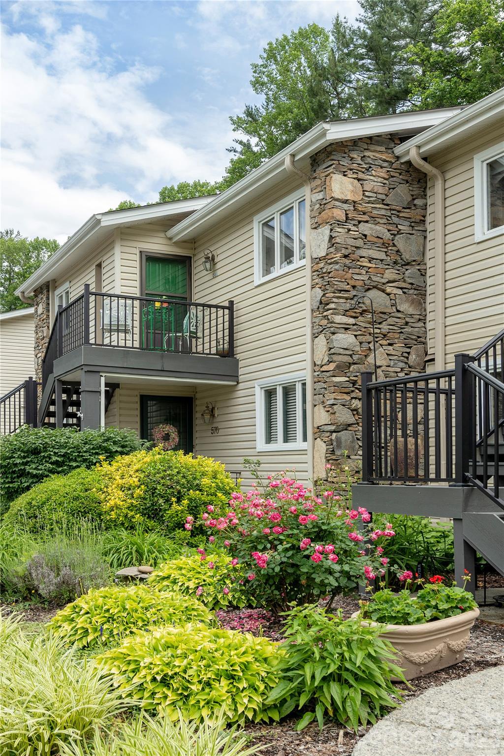580 Britton Creek Drive Hendersonville NC 28791