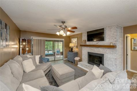 580 Britton Creek Drive Hendersonville NC 28791
