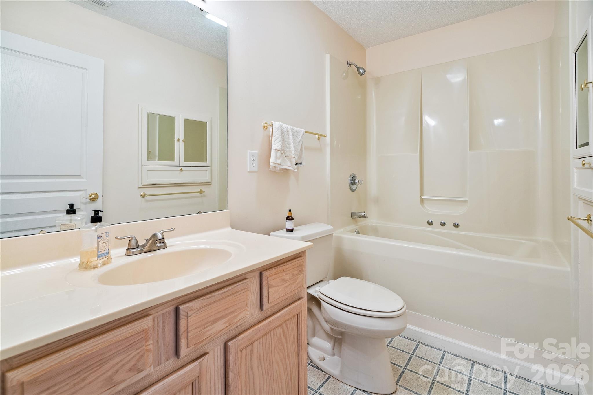 47 Barn Owl Way Hendersonville NC 28792