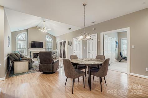 8406 Highland Glen Drive Charlotte NC 28269