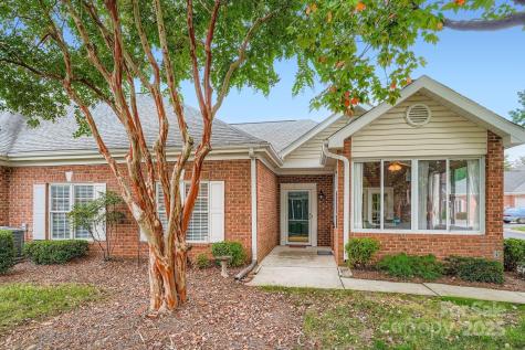 8406 Highland Glen Drive Charlotte NC 28269