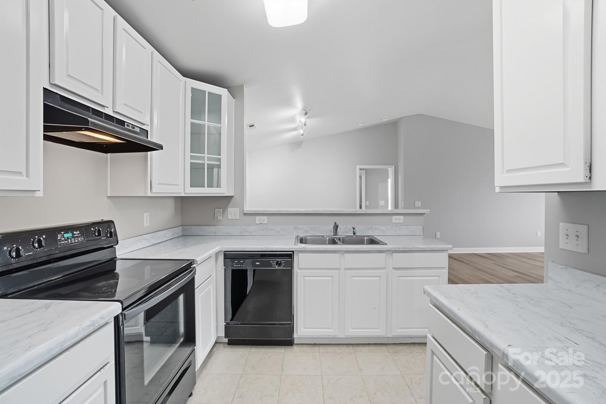 10526 Hill Point Court Charlotte NC 28262
