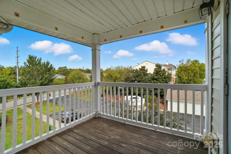 10526 Hill Point Court Charlotte NC 28262