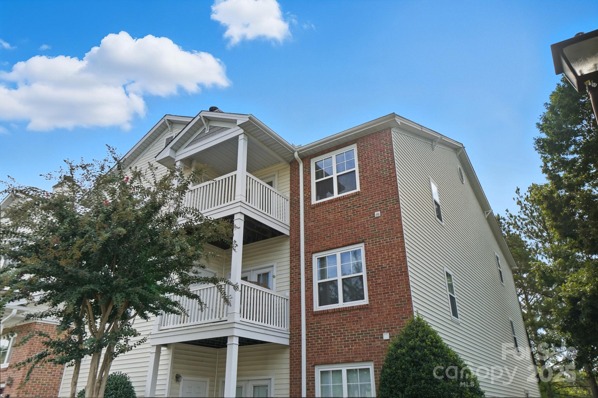 10526 Hill Point Court Charlotte NC 28262