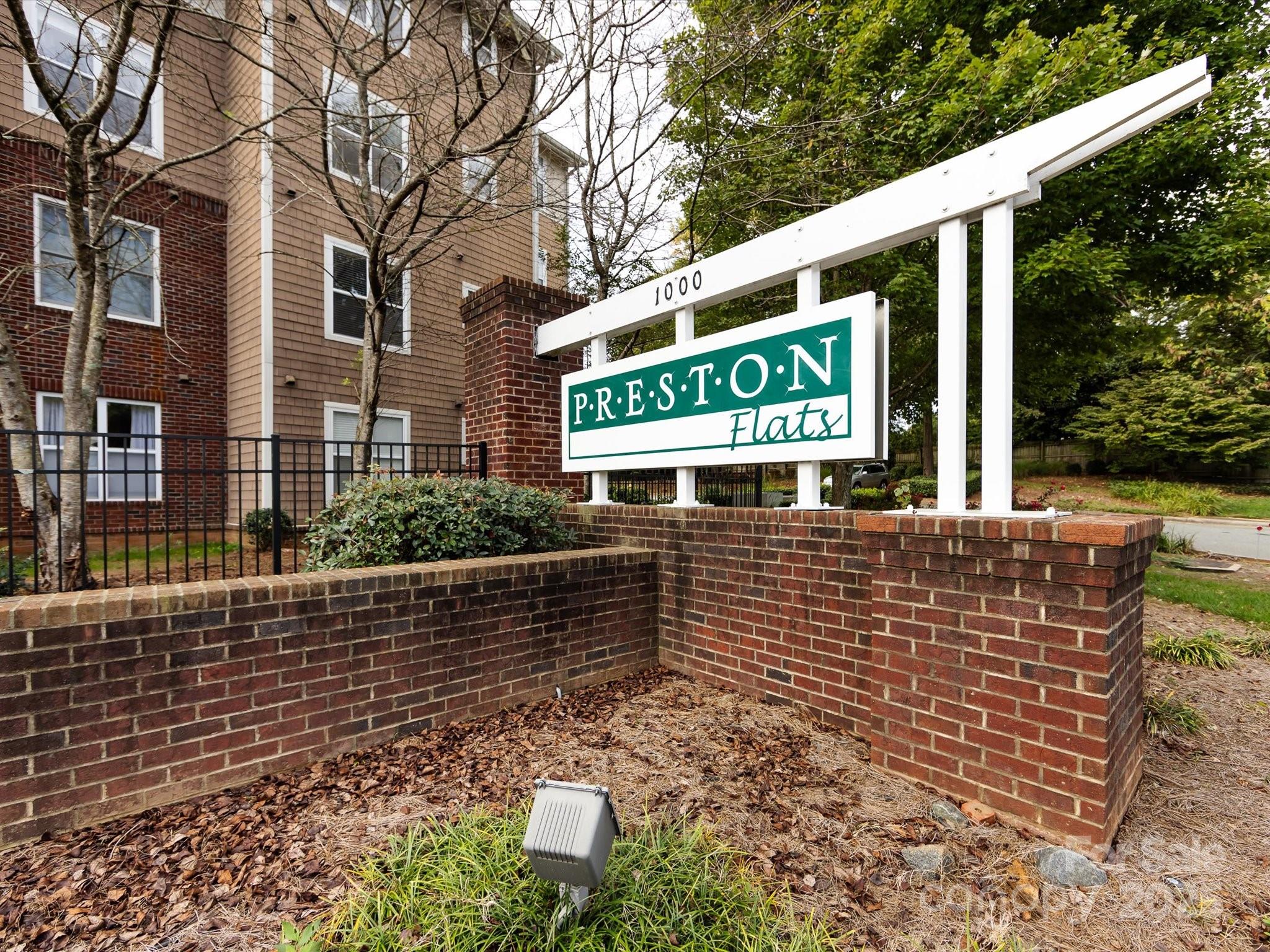 1000 E Woodlawn Road Charlotte NC 28209