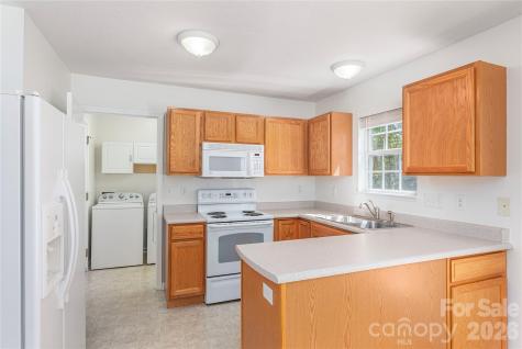 46 Chesire Way Fletcher NC 28732