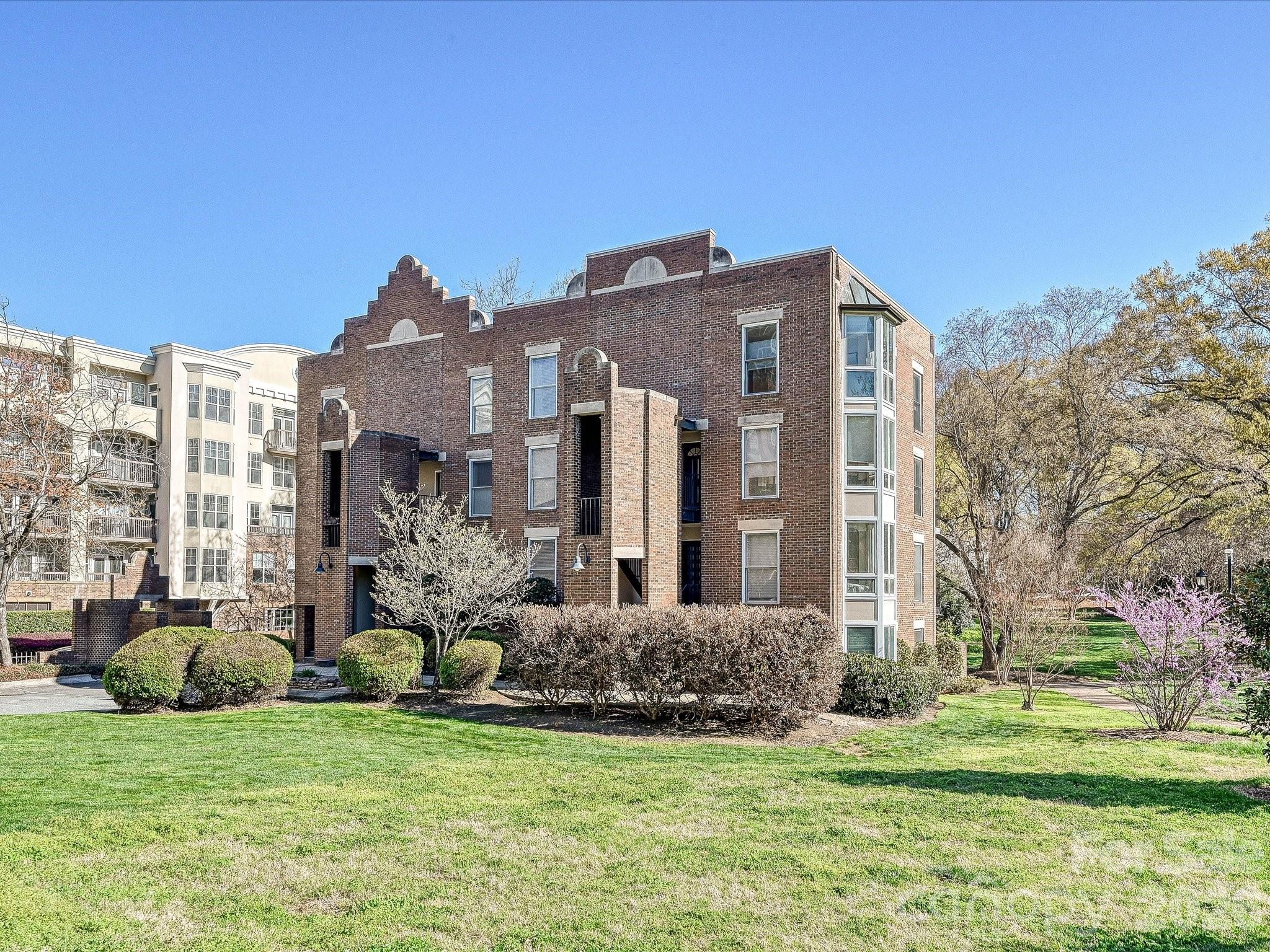 328 W 6th Street Charlotte NC 28202