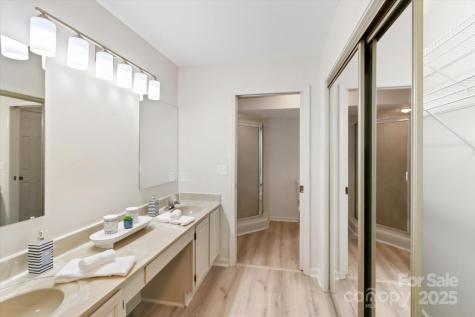 8A Cove Overlook Drive Hendersonville NC 28739