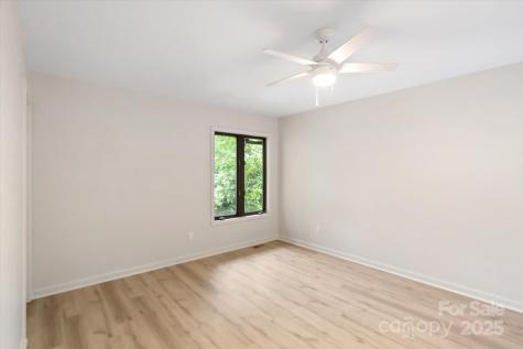 8A Cove Overlook Drive Hendersonville NC 28739