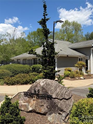 8 Creekside Lane Asheville NC 28803