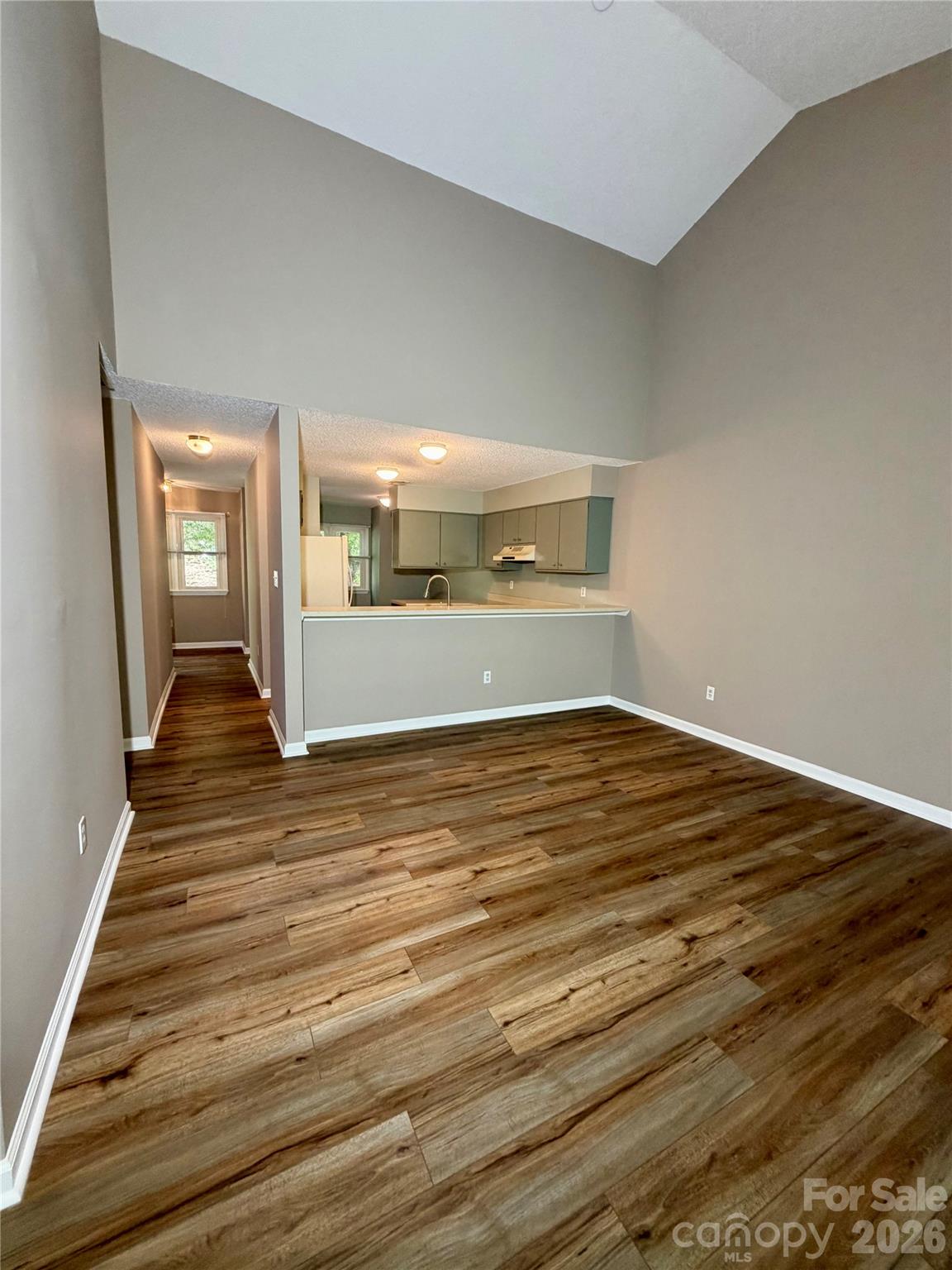 8 Creekside Lane Asheville NC 28803