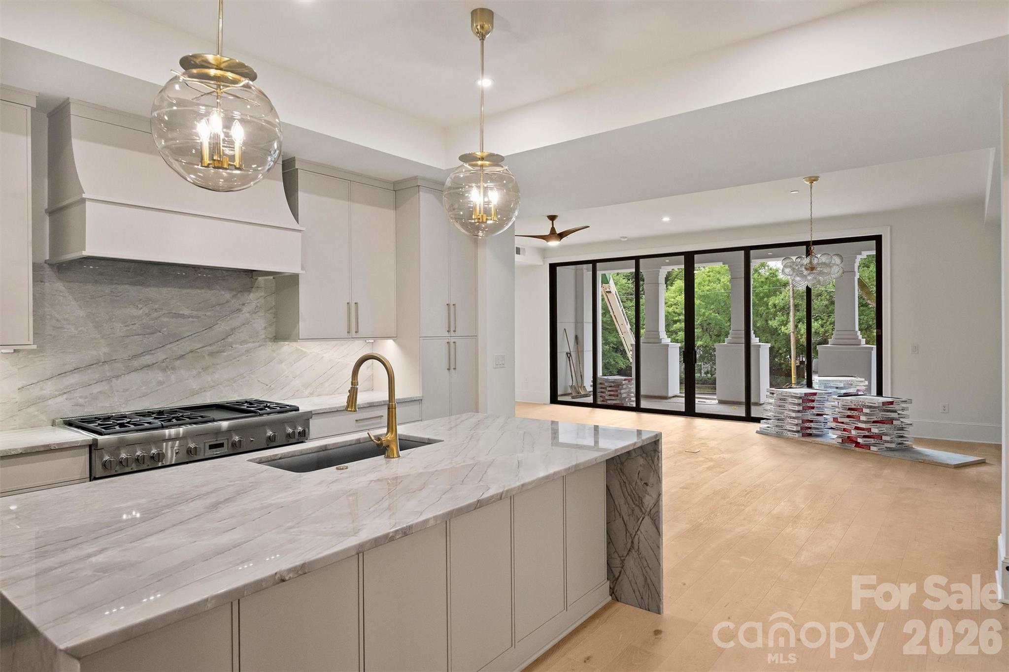 409 Queens Road Charlotte NC 28207