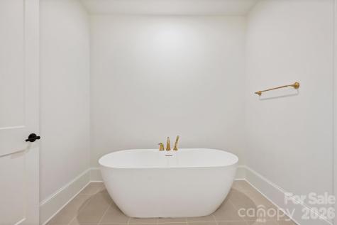 409 Queens Road Charlotte NC 28207