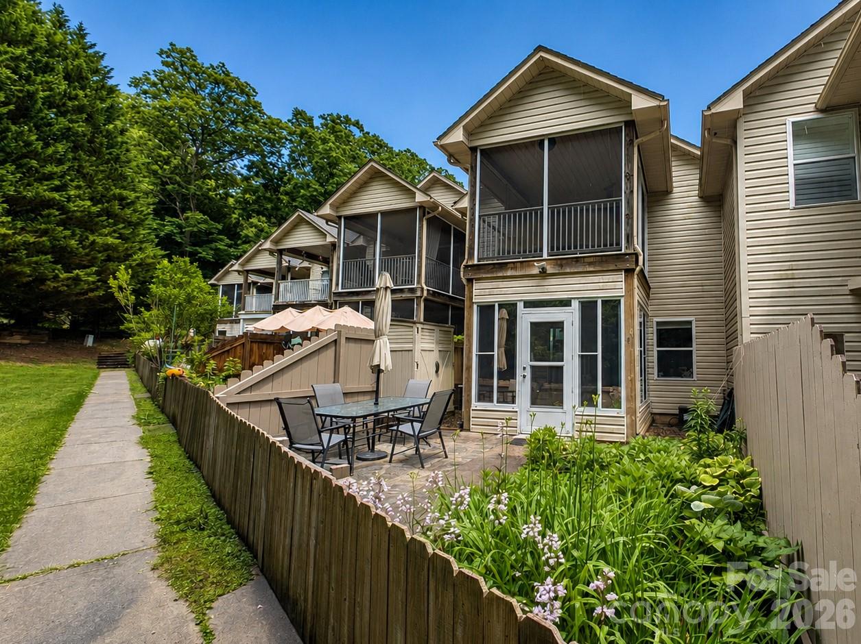 108 South Park Lane Black Mountain NC 28711