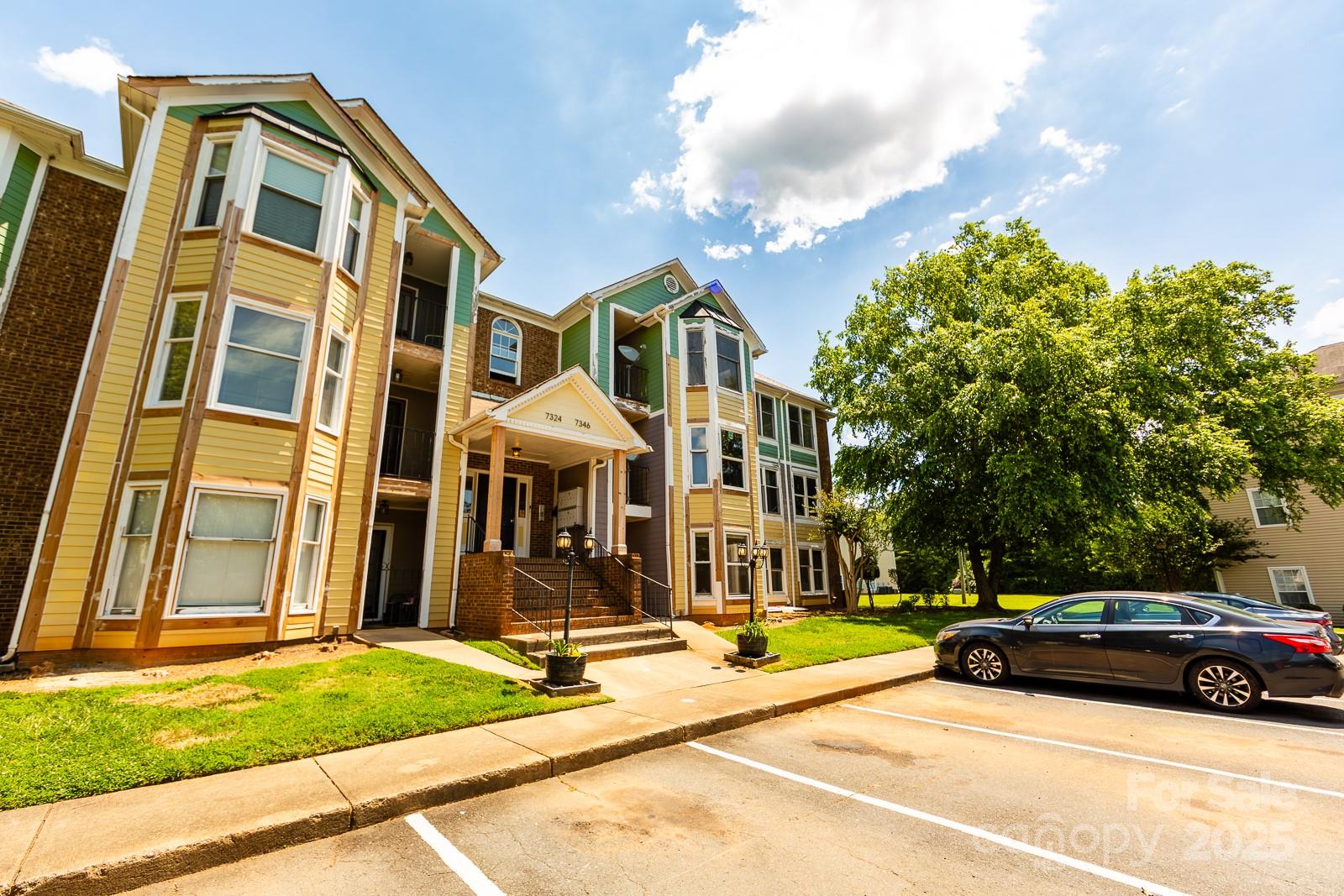7330 Rose Terrace Court Charlotte NC 28215