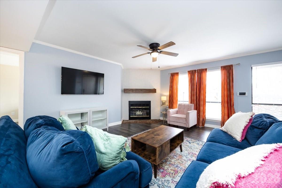 1608 Sharon Road W Charlotte NC 28210