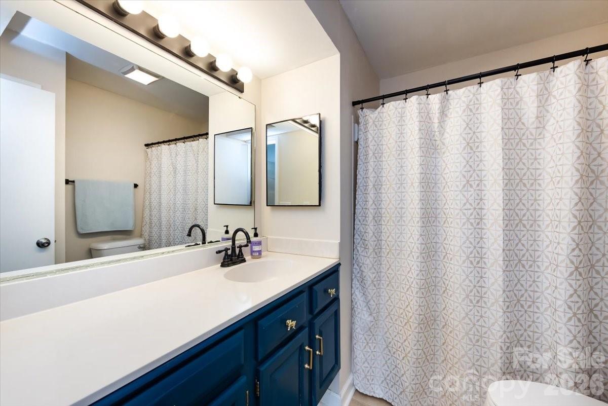 1608 Sharon Road W Charlotte NC 28210