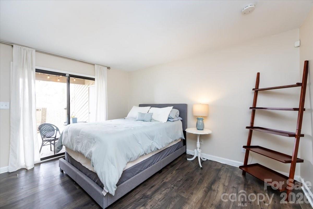 1608 Sharon Road W Charlotte NC 28210