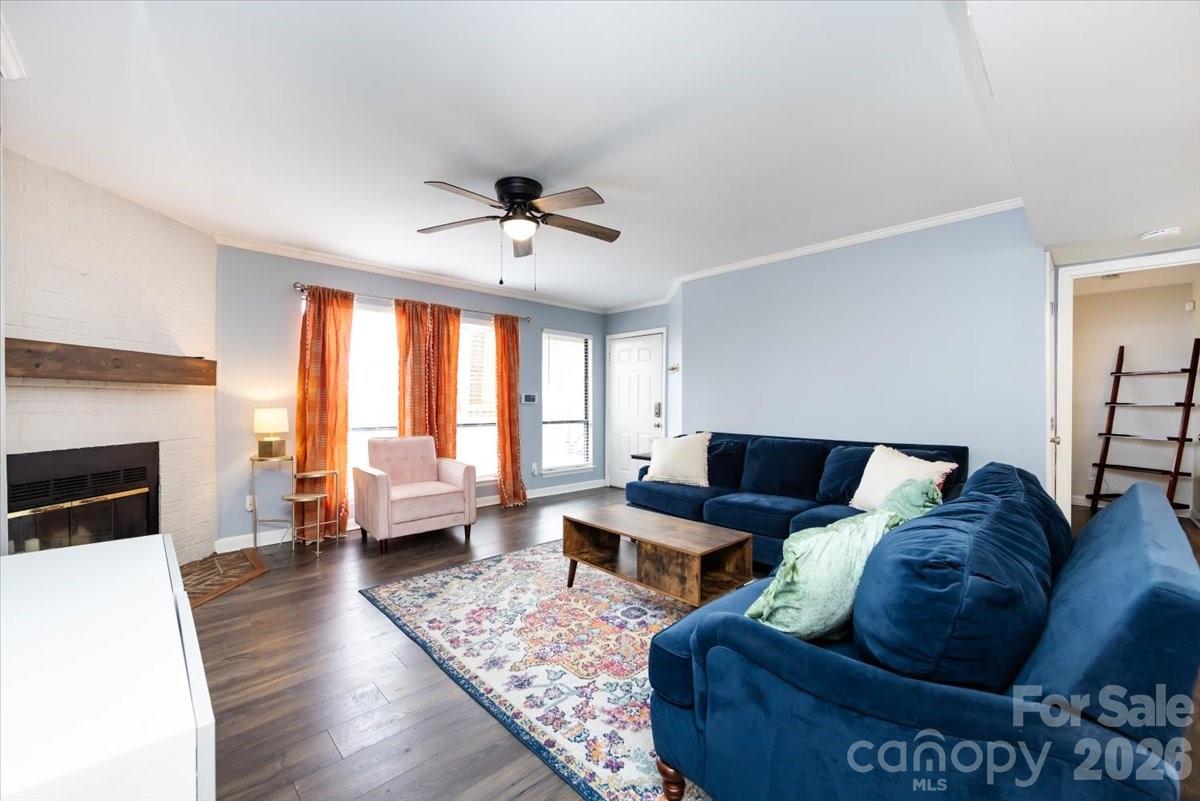 1608 Sharon Road W Charlotte NC 28210