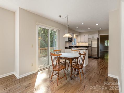 405 Wild Oak Lane Hendersonville NC 28791