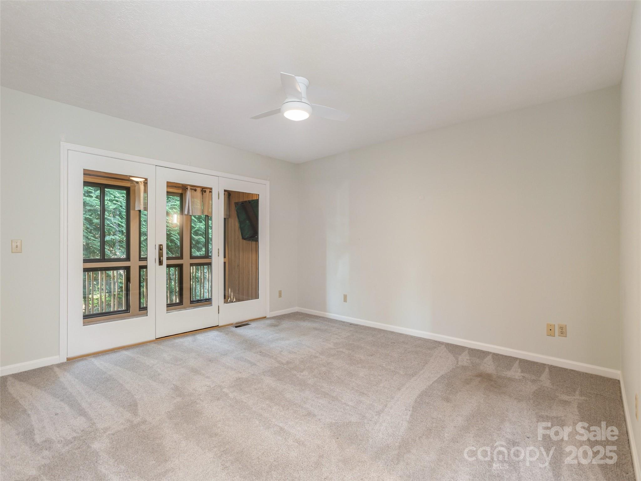 405 Wild Oak Lane Hendersonville NC 28791