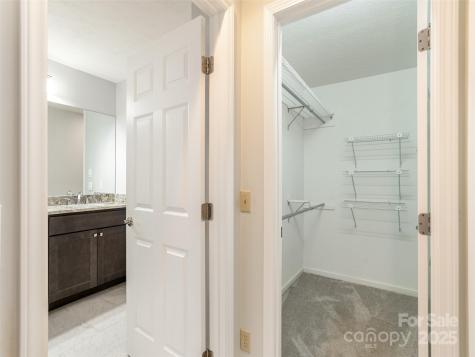 405 Wild Oak Lane Hendersonville NC 28791