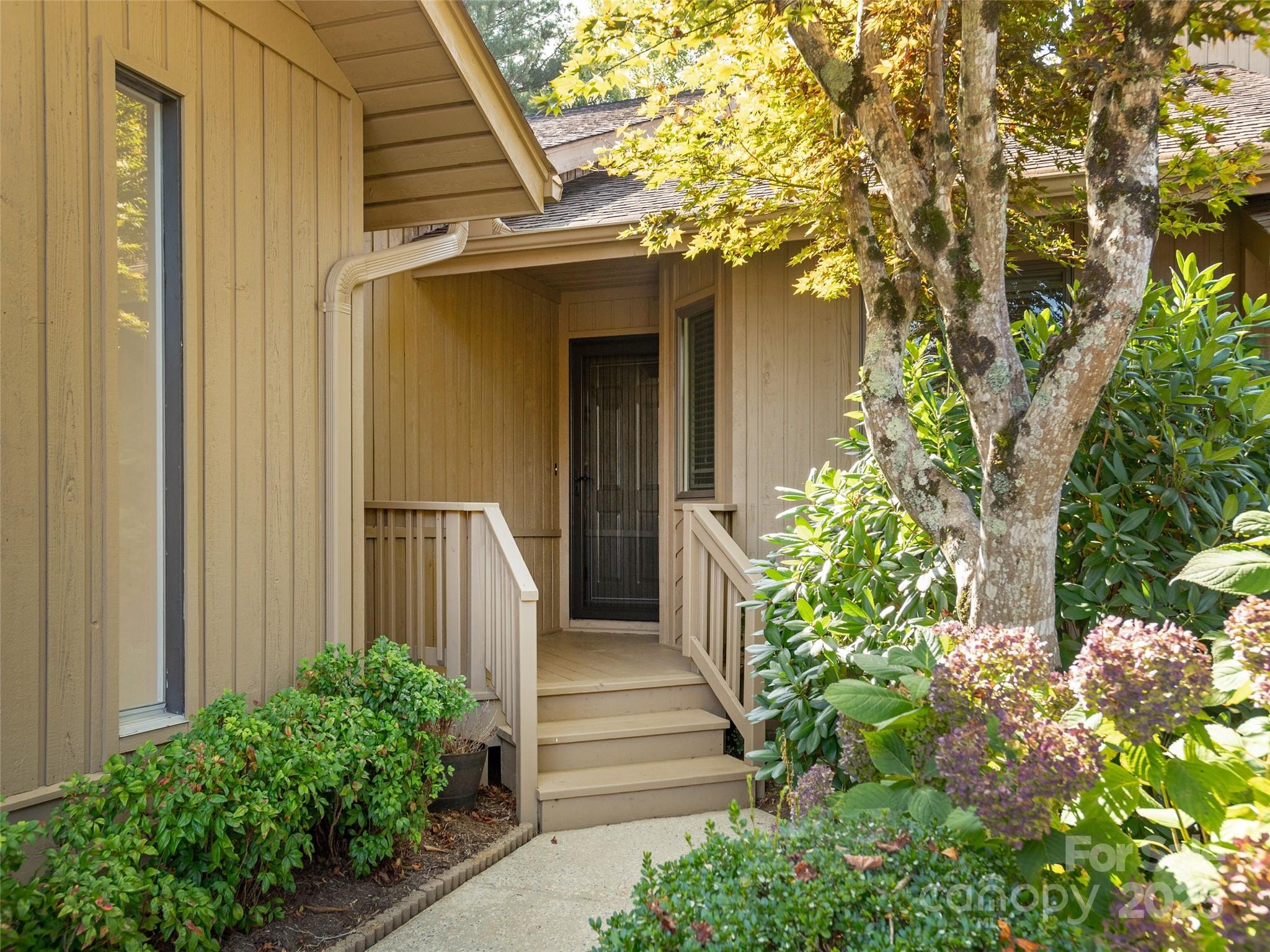 405 Wild Oak Lane Hendersonville NC 28791