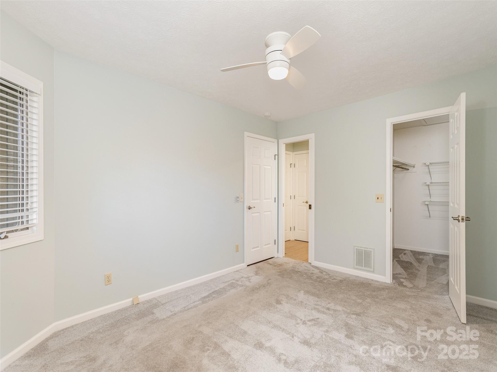 405 Wild Oak Lane Hendersonville NC 28791
