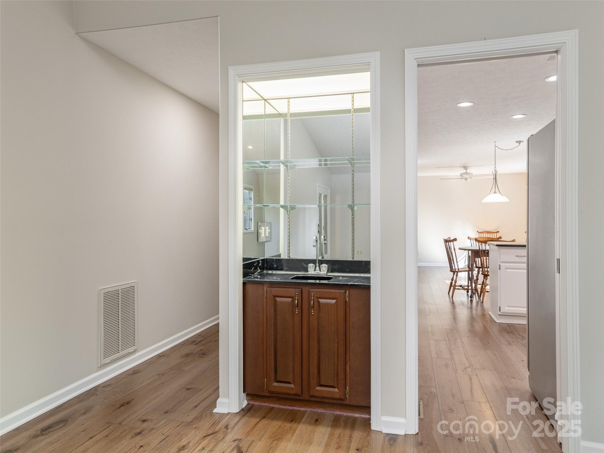 405 Wild Oak Lane Hendersonville NC 28791