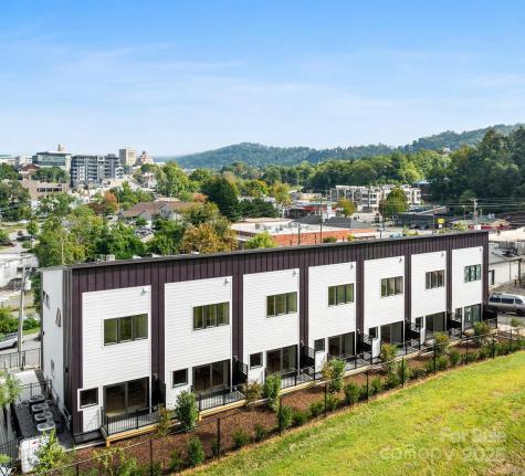 3 Lee Garden Lane Asheville NC 28801
